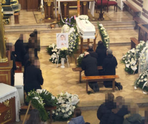 Pogrzeb 11-letniego aktora. Nikodem Marecki spoczął w białej trumnie. Żegnały go tłumy