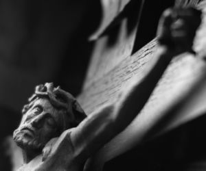 Warto również uczestniczyć w nabożeństwach np. Drodze Krzyżowej