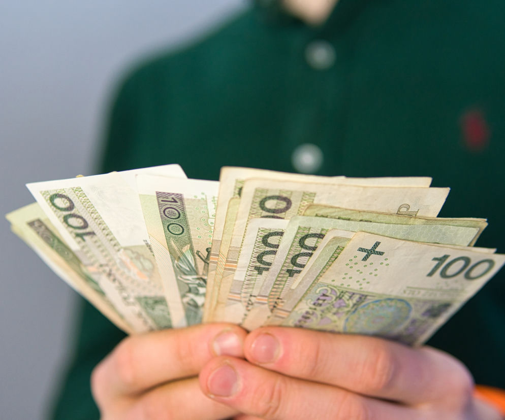  odszkodowanie za naruszenie praw pracowniczych