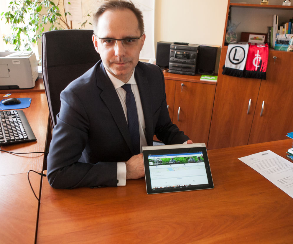 Praska wojenka o Facebooka