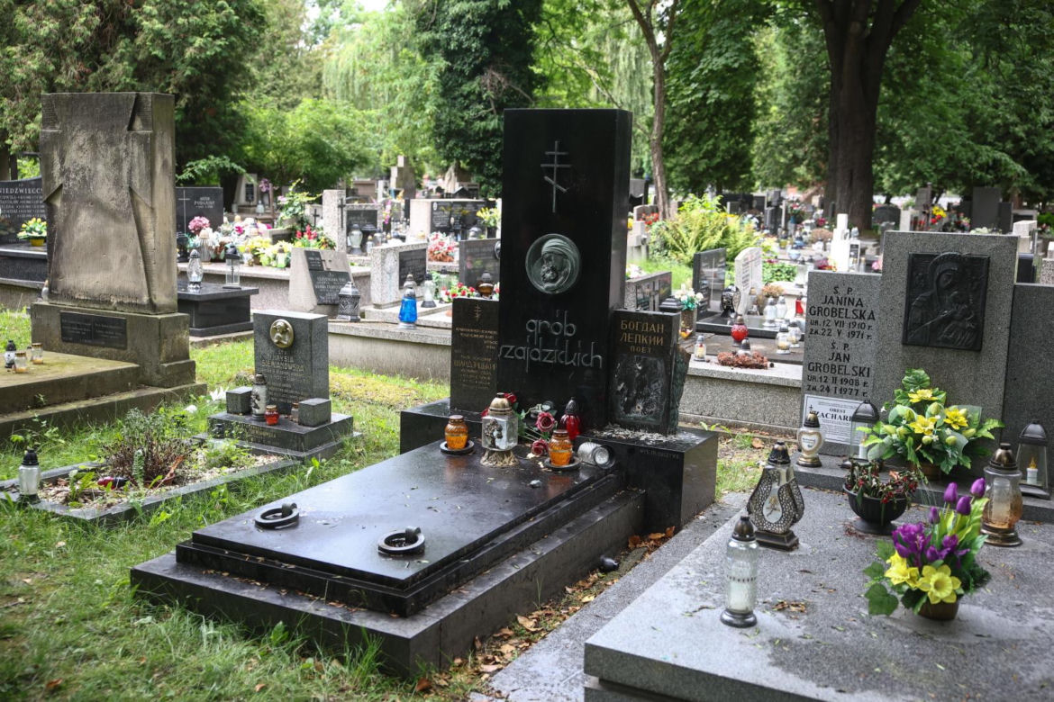 Ktoś zniszczył grób ukraińskiego pisarza