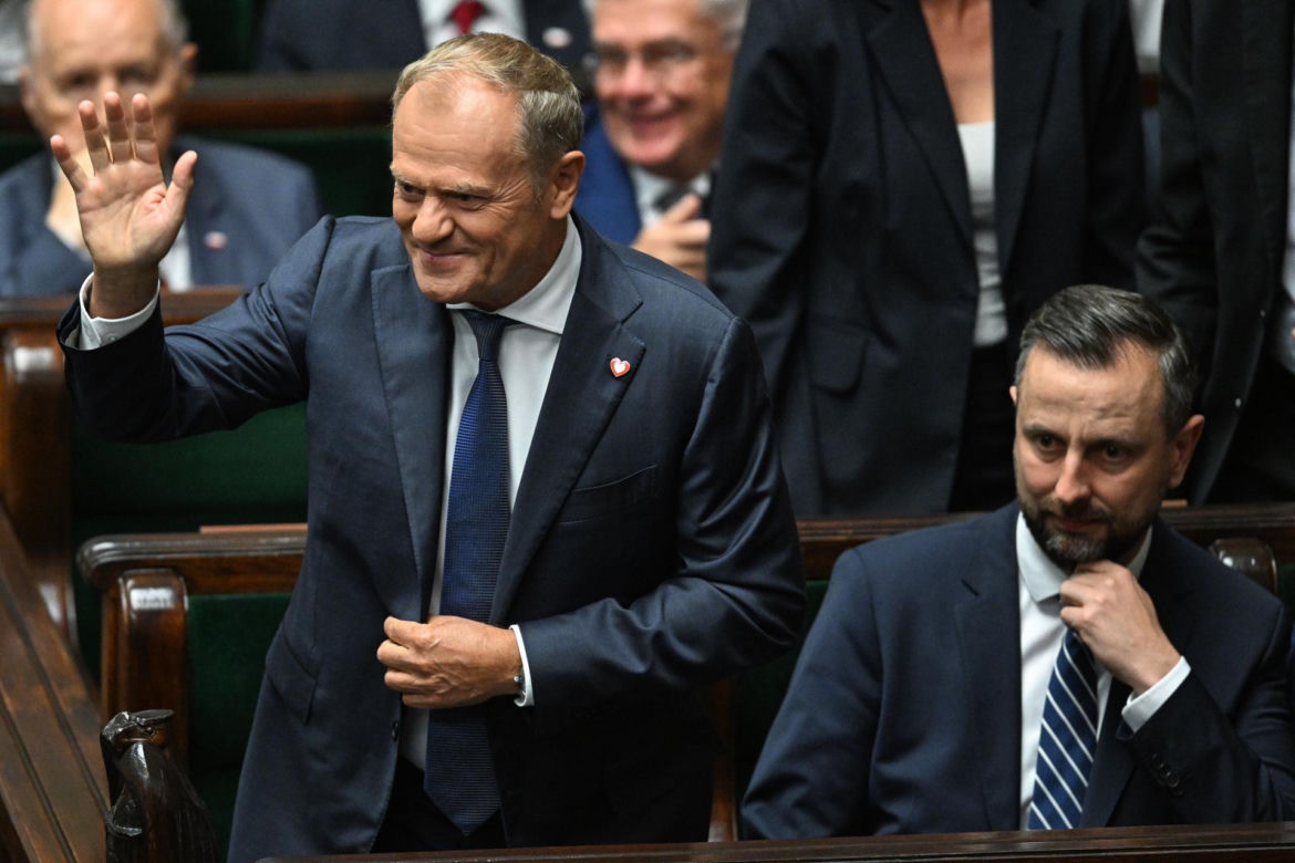 Wszystkie miny Donalda Tuska.