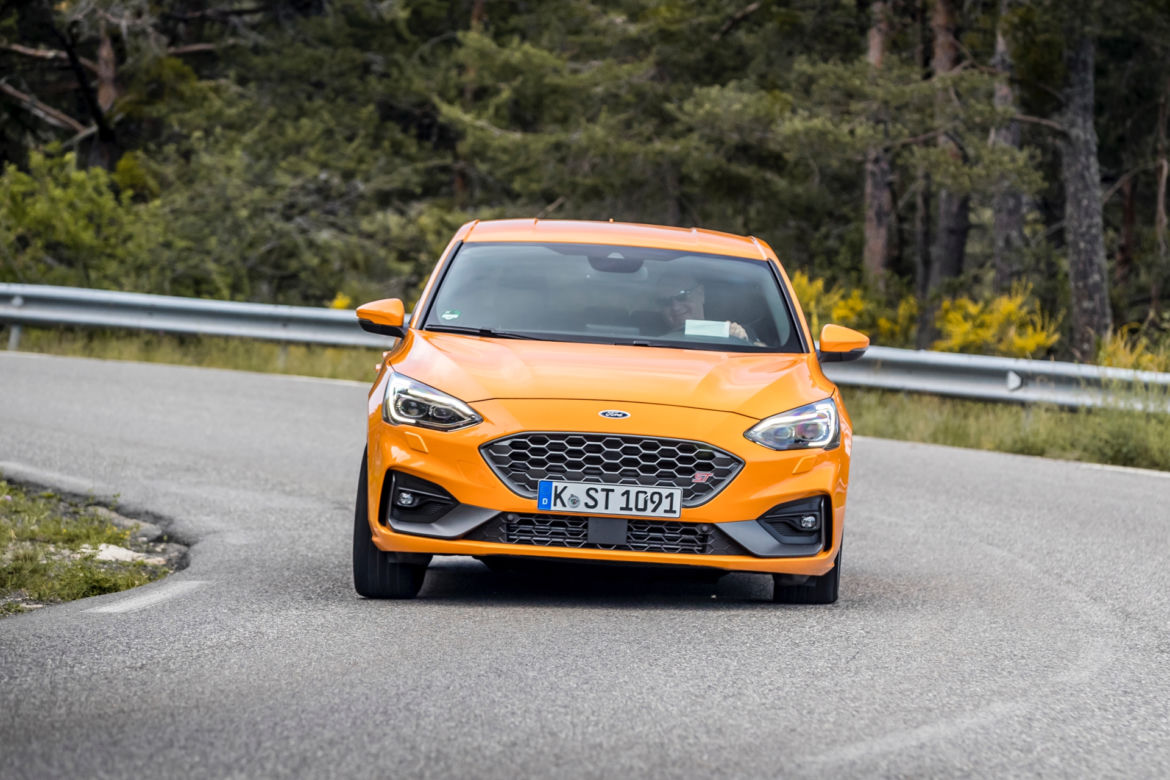 Ford Focus ST 2.3 EcoBoost 280 KM