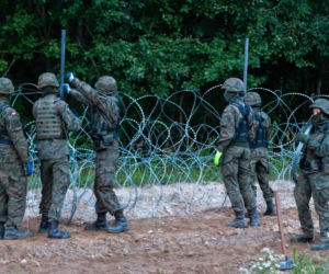 Nominki. Tak powstaje płot na granicy polsko-białoruskiej [ZDJĘCIA]