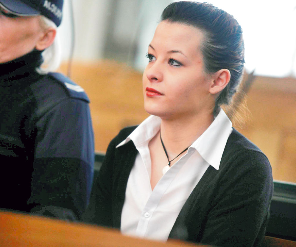 Ubrała się jak bizneswoman