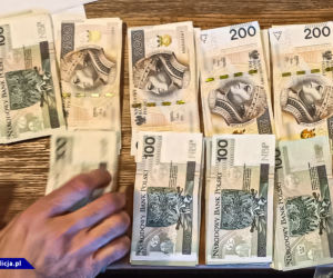 CBŚ aresztowało osoby sprzedające paszporty covidowe osobom niezaszczepionym