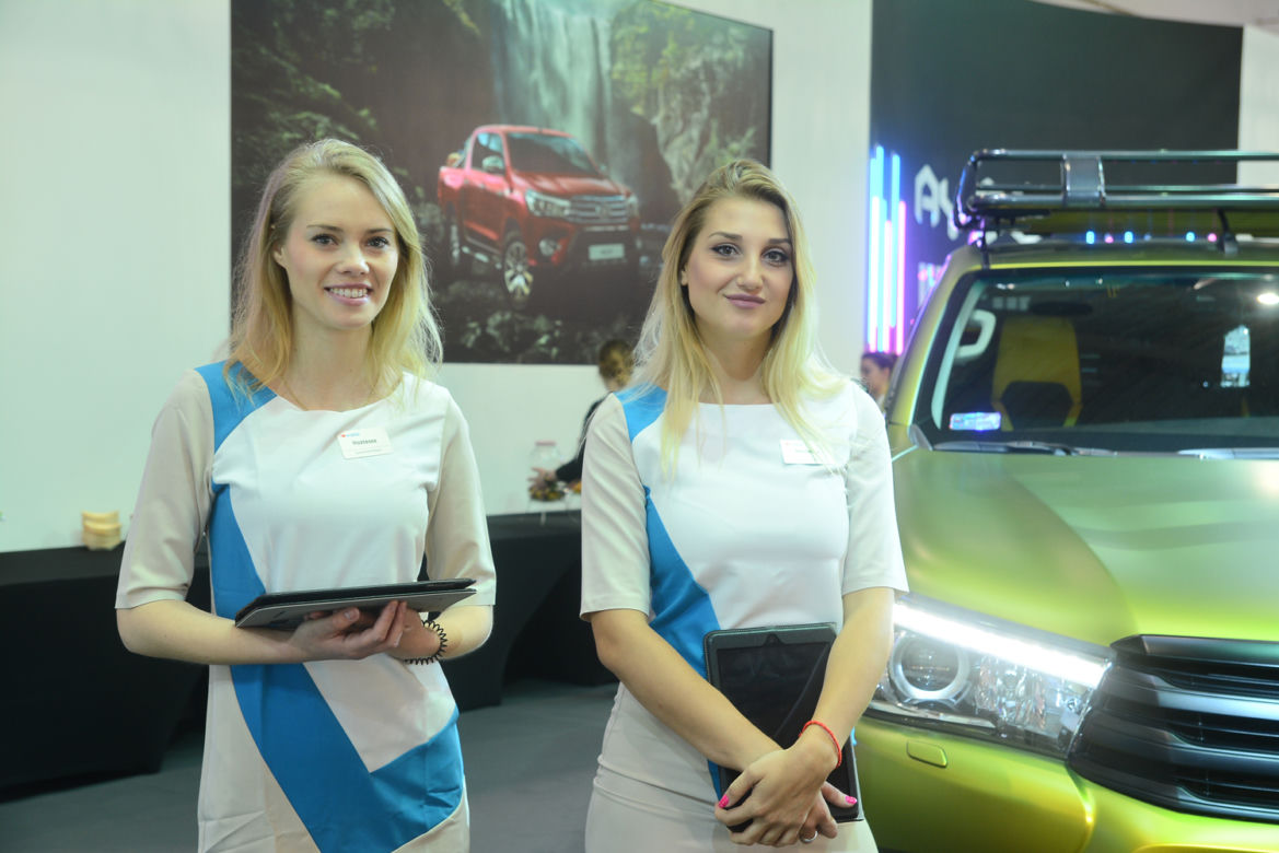 Hostessy na targach Poznań Motor Show 2018