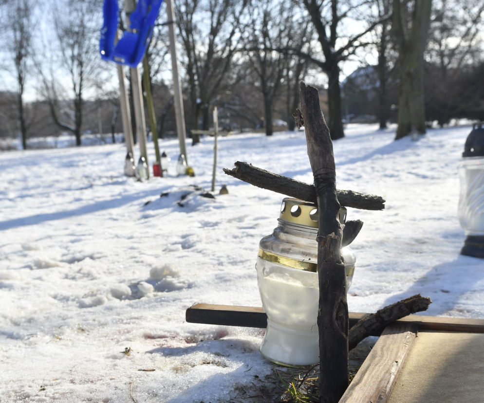 Mieszkańcy opłakują 12-latka, który zabił się na sankach