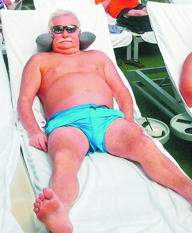 Lech Wałęsa za jeden wykład ZGARNIA aż 340 tysięcy!
