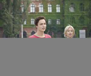 Pierwsza miłość. Ewa (Ewa Gawryluk), Krystian (Patryk Pniewski)