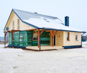 Mama nie wróciła. Tragiczny wypadek przerwał marzenia. Ekipa Nasz Nowy Dom walczyła z czasem. ZDJĘCIA domu przed i po remoncie