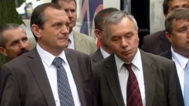 Ranczo 9 sezon. Magister aptekarz Ryszard Polakowski (Leon Charewicz), Wezół (Wojciech Wysocki)