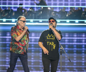 Rock zawładnął festiwalem w Sopocie! Arek Jakubik i Tomek Lipiński razem na scenie - oraz przerwany występ grupy IRA!