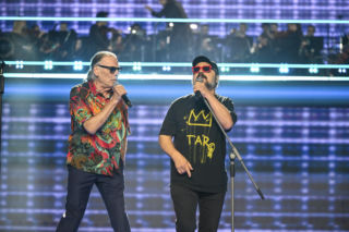 Rock zawładnął festiwalem w Sopocie! Arek Jakubik i Tomek Lipiński razem na scenie - oraz przerwany występ grupy IRA!