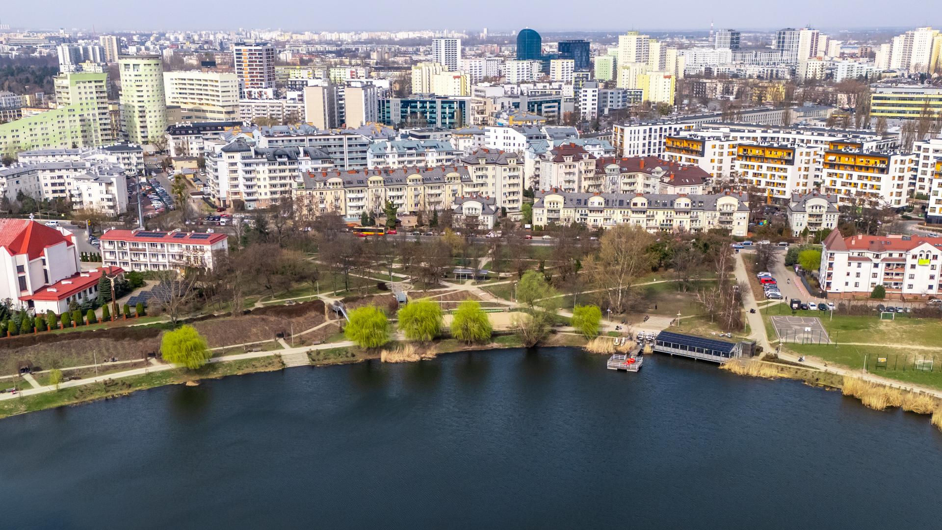Park Nad Balatonem w Warszawie