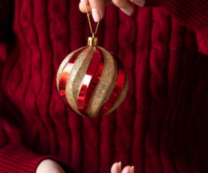 Świąteczny manicure