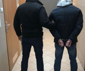 Chciał zastrzelić swoją żonę