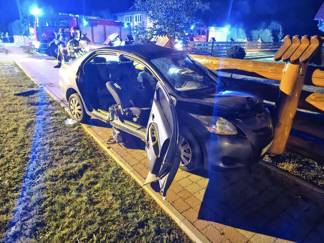 Wicedyrektor WORD-u zginął w wypadku! Nie zatrzymał się przed znakiem "stop"? [ZDJĘCIA]