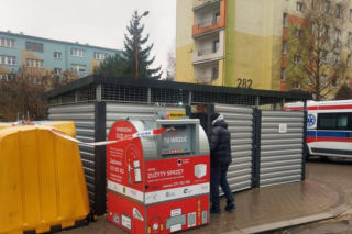 Horror w Łodzi. Zwłoki noworodka w śmietniku. Trwa poszukiwanie matki maleństwa