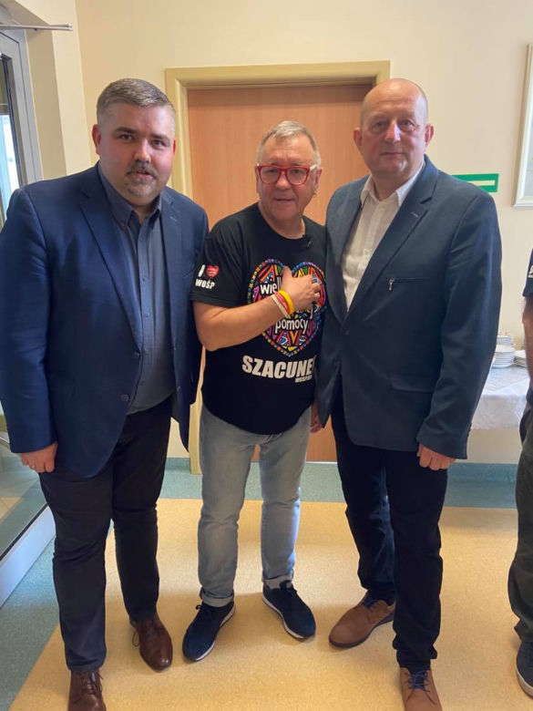 Jurek Owsiak otworzył specjalistyczny pododdział dla noworodków im. WOŚP w Bochni 