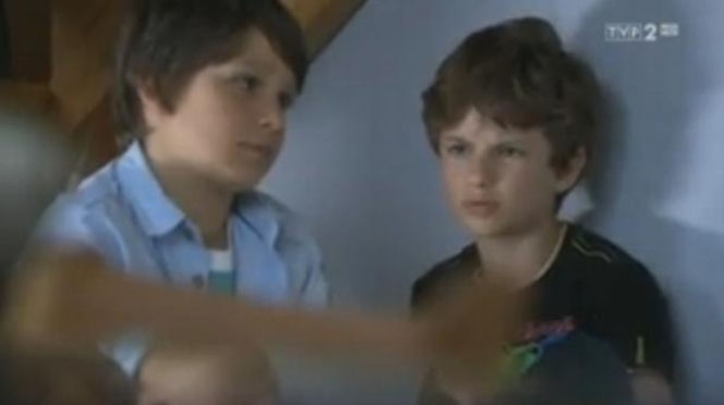 M jak miłość odc. 1009. Mateusz (Krystian Domagała), Antek (Jakub Jankiewicz)