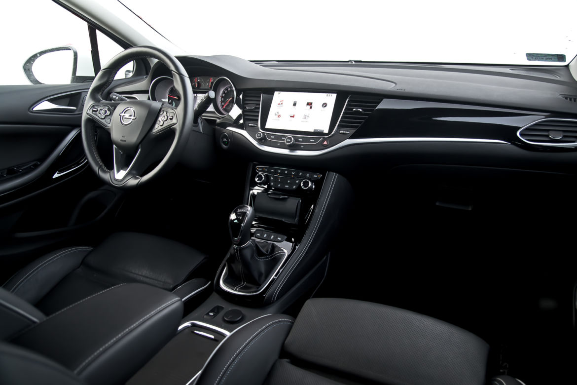 Opel Astra 1.6 CDTi Elite  