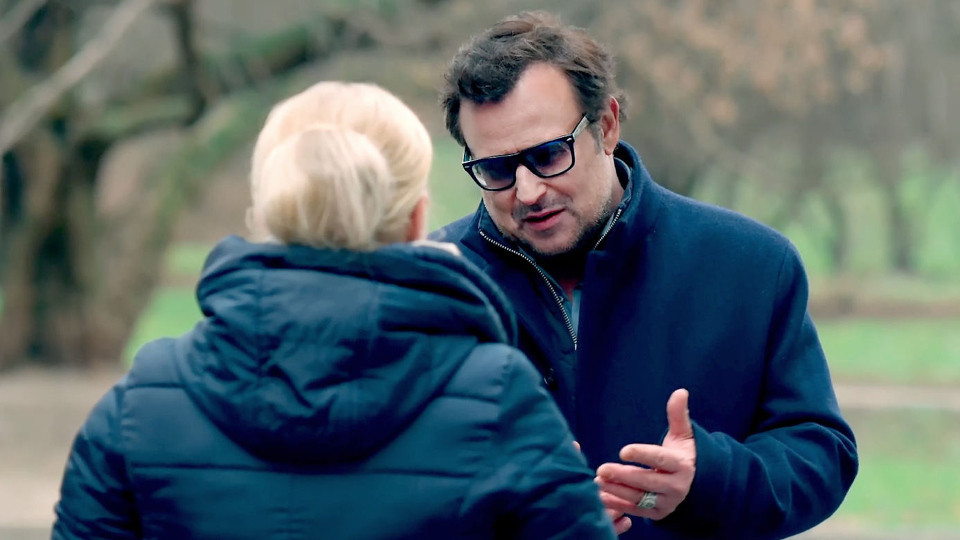 Przyjaciółki, odcinek 244: Anka (Magdalena Stużyńska), Rolewski (Bartosz Opania)