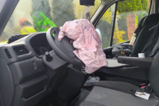 Wypadek z udziałem autobusu w Starachowicach. Kierowca busa na podwójnym gazie!