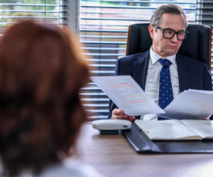 Szpital św. Anny, odcinek 88: Zyta próbuje namówić Krzysztofa Wrońskiego do powrotu do pracy