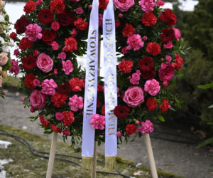 Bożena Dykiel spoczęła na Powązkach Wojskowych