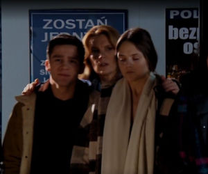 M jak miłość, odc. 1508. Lilka (Monika Mielnicka), Krystyna (Dorota Chotecka), Marysia (Małgorzata Pieńkowska), Mateusz (Krystian Domagała)