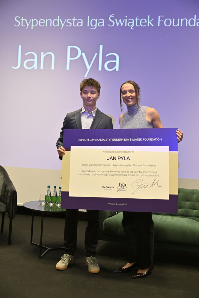 Iga Świątek rozdała stypendia