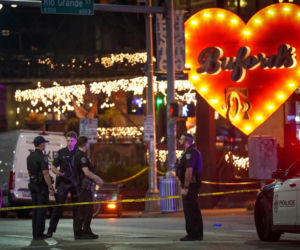 Zamach w USA! Mordował z napisem własność Allaha na piersiach