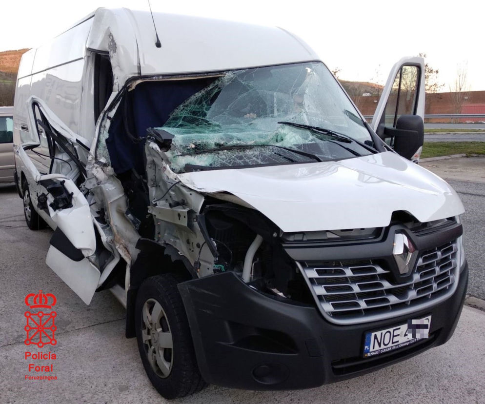 Rozbity Renault Master złapany w Hiszpanii