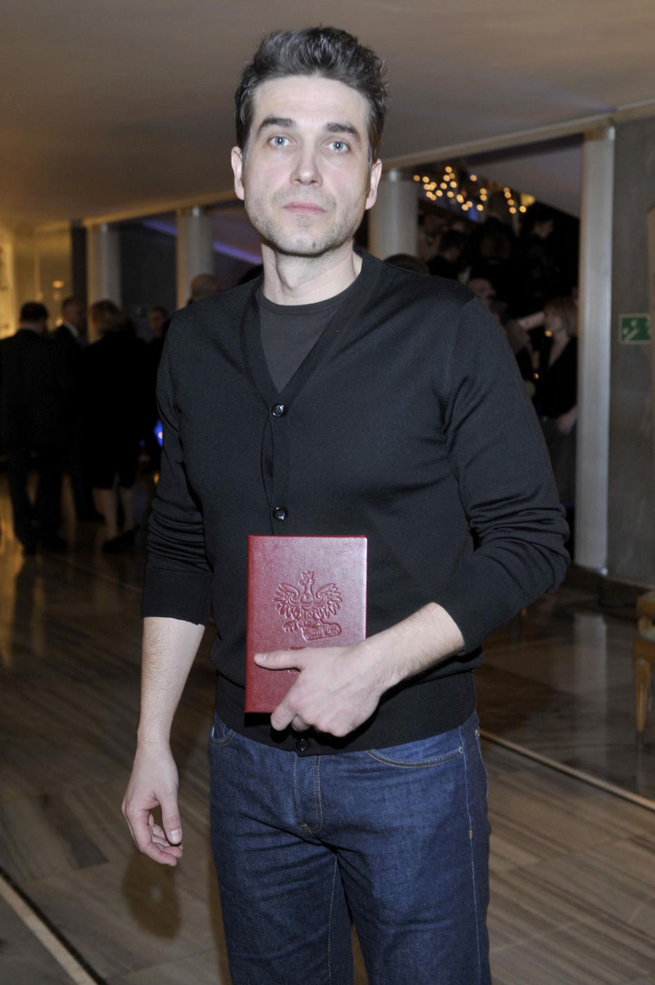 Tak Marcin Dorociński wyglądał na początku kariery. Archiwalne zdjęcia robią wrażenie