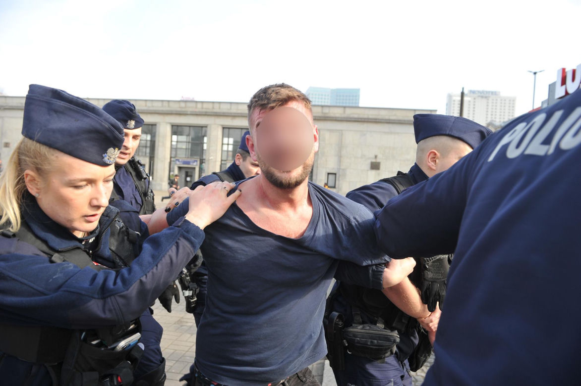 Protest Rolników w Warszawie, gorąco pod PKiN