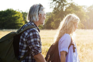 Majtki chłonne jak zwykła bielizna? Dyskretna ochrona i codzienny komfort dla osób z nietrzymaniem moczu