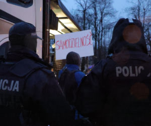 Protest przeciwko Lex Czarnek przez Sejmem