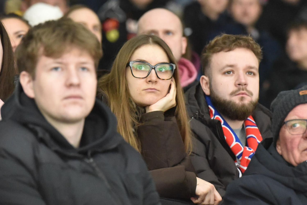 KH Energa Toruń - Unia Oświęcim 2:1! Zdjęcia kibiców i zawodników obu drużyn
