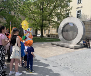 Lublin stał się pomarańczowy. Miasto wspiera mieszkańców