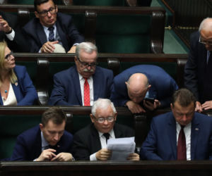 Niech pakują biurka. To już koniec koalicji.