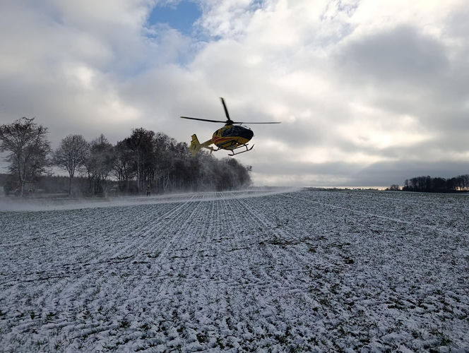 Wypadek pod Braniewem. Trzy osoby poszkodowane