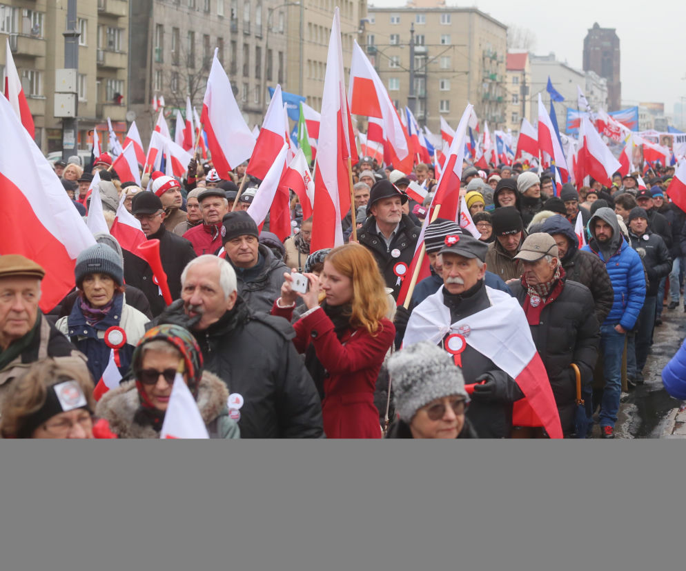 Zrobił biznes na marszu KOD
