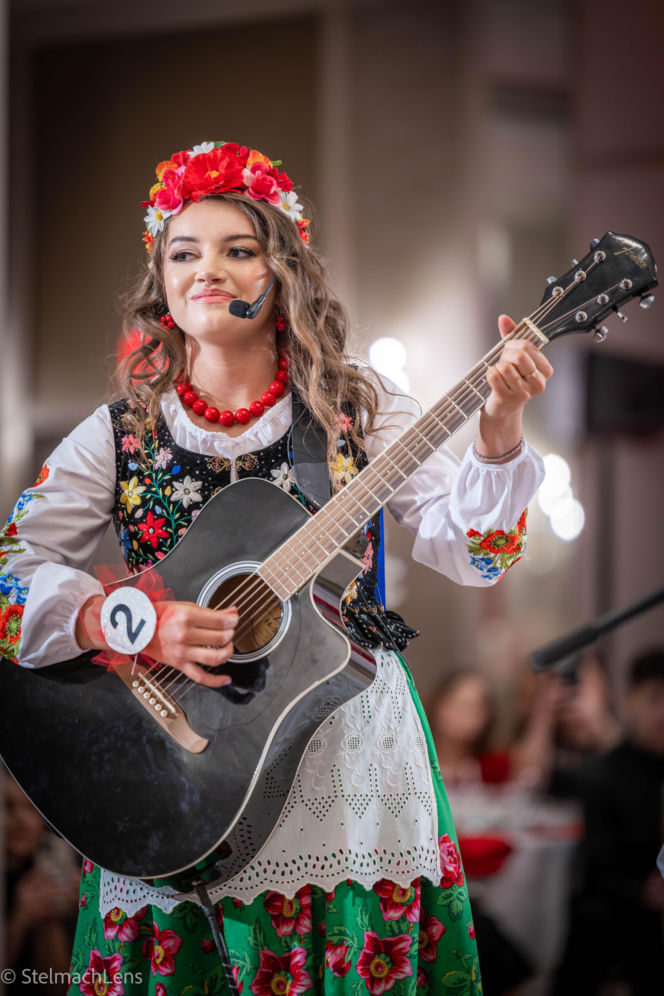 Justyna Szkaradek Królową Parady 3 Maja w Chicago