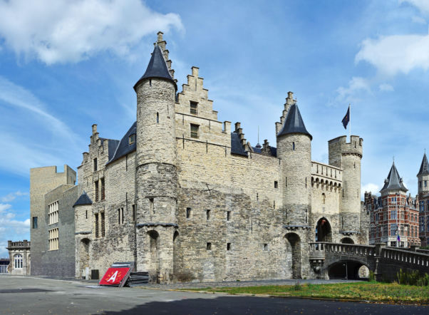 Het Steen w Antwerpii