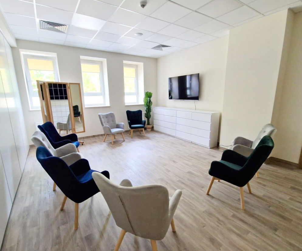 Ośrodek Interwencji Kryzysowej działa w standardowych godzinach. Po zakończeniu projektu przestał działać też całodobowy telefon zaufania