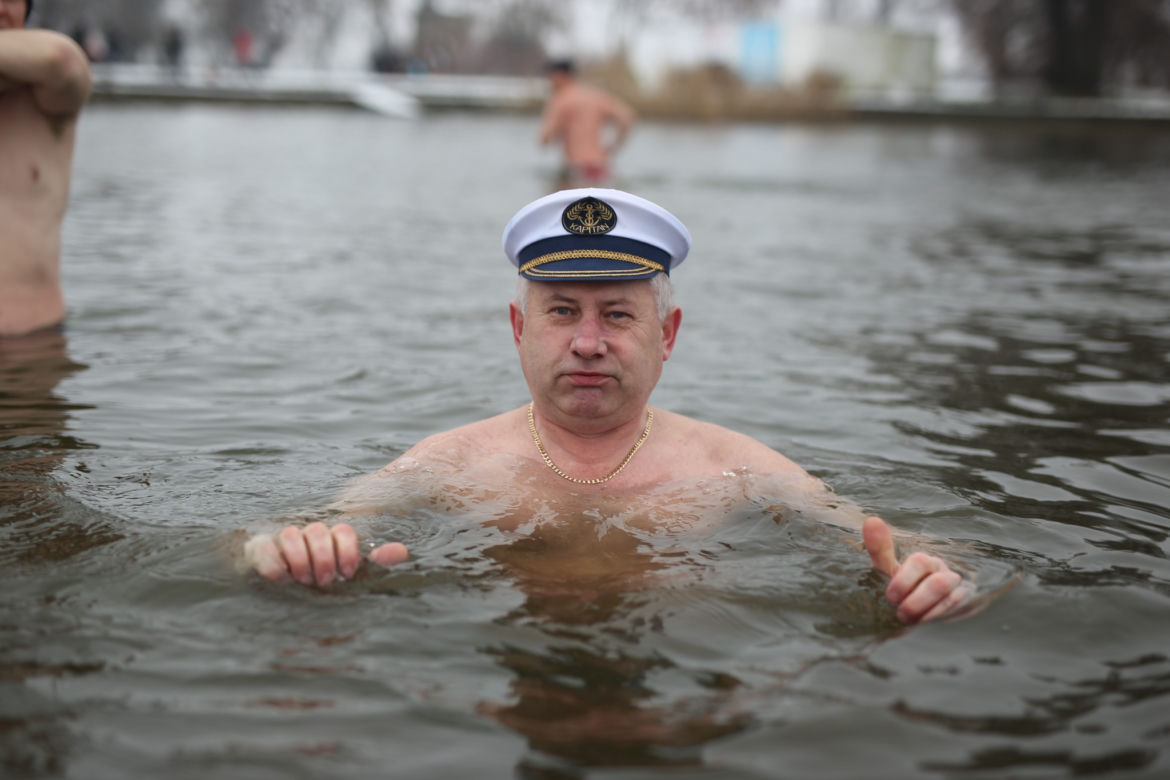 Na ziemi śnieg, a w wodzie morsy. W drugiej połowie stycznia zima wróciła. Zobaczcie!