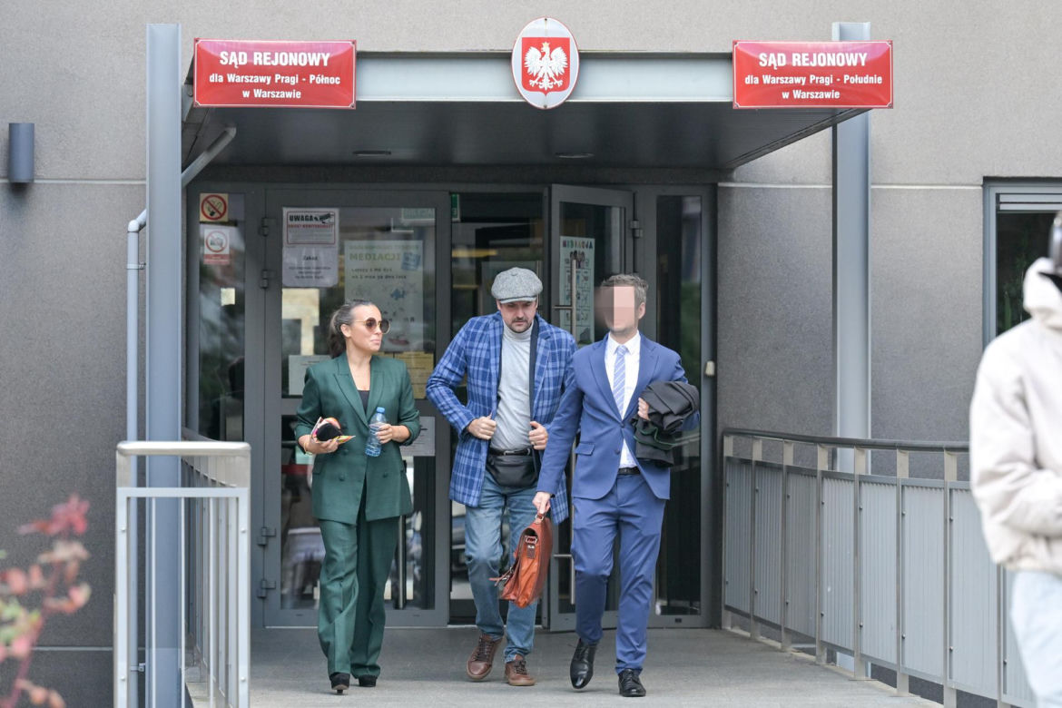 Anna Mucha pozwała Paulinę Smaszcz