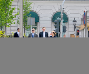 Sejm obraduje, a posłowie poszli na piwo