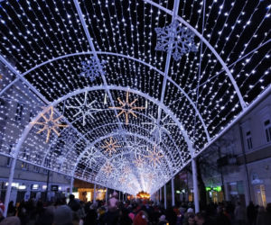 Rozbłysła wiąteczna iluminacja Radomia
